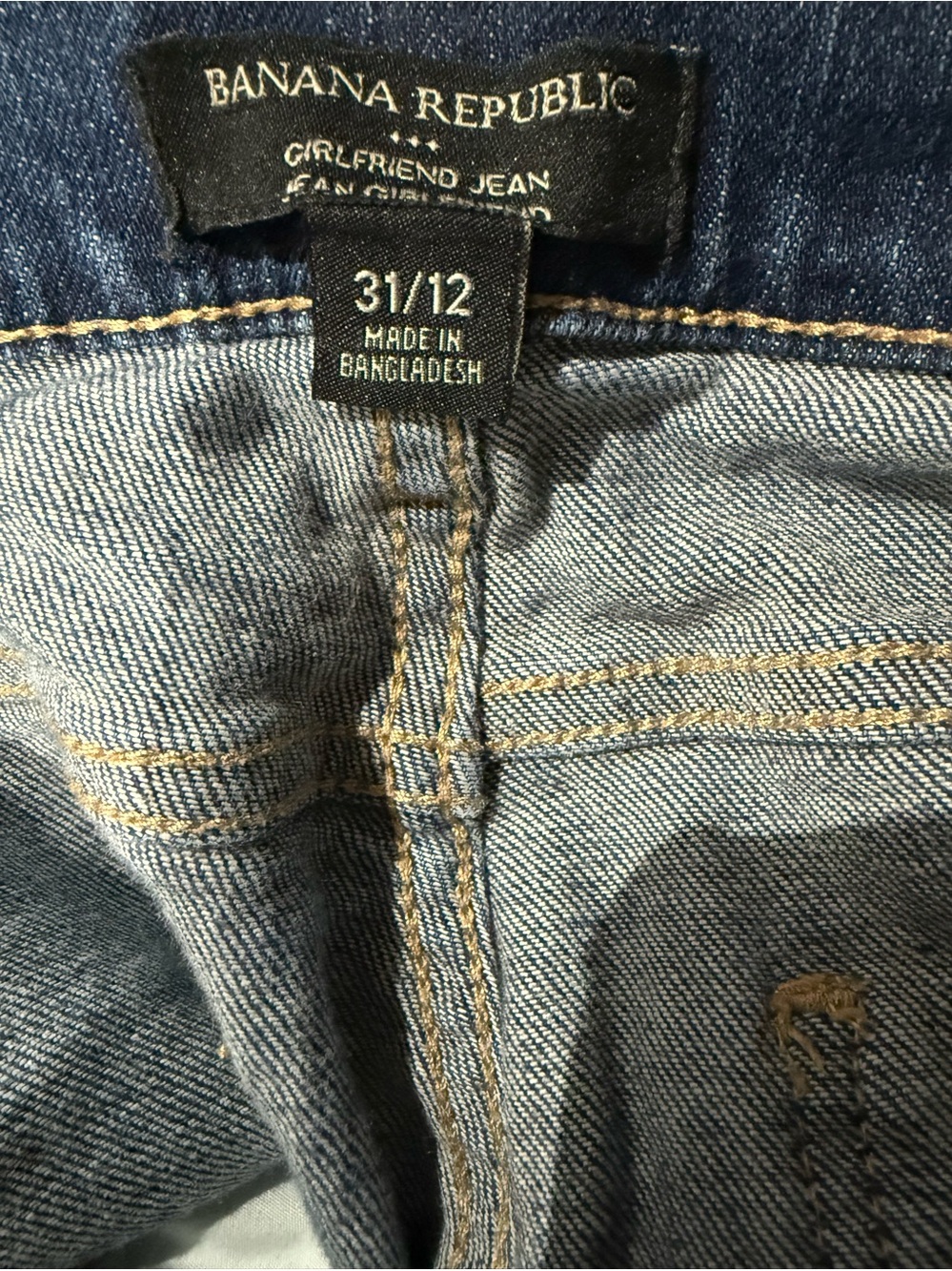 Banana Republic Girlfriend Jeans Size 31/12 – Medium Wash Denim - Picture 2 of 6